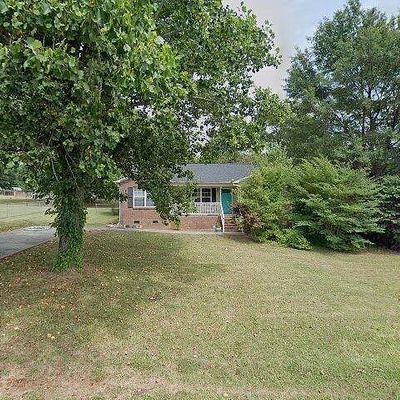 907 Oates Rd, Bessemer City, NC 28016