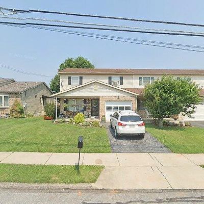 908 Oak St, Coplay, PA 18037