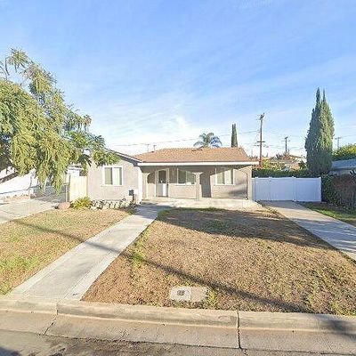 909 E Rose Ave, La Habra, CA 90631