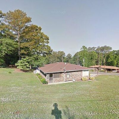 909 E Tomahawk Trl, Gadsden, AL 35903