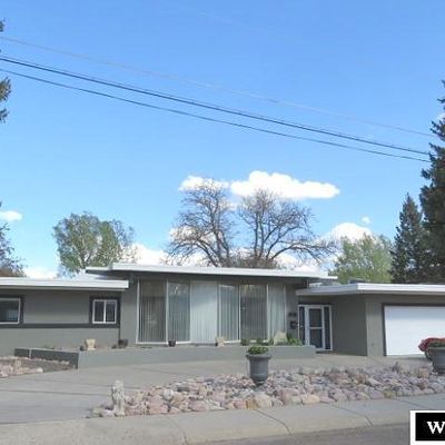 91 Magnolia St, Casper, WY 82604