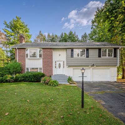 91 Manning Ln, East Hartford, CT 06118