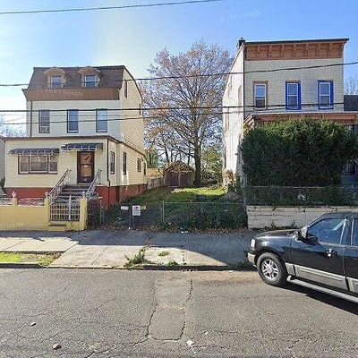 91 Pearsall Ave # 1, Jersey City, NJ 07305