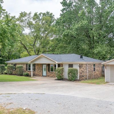 910 Moontown Rd, Brownsboro, AL 35741