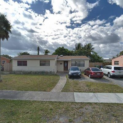 910 Nw 196 Th St, Miami, FL 33169