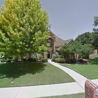 911 Brittany Dr, Lewisville, TX 75067