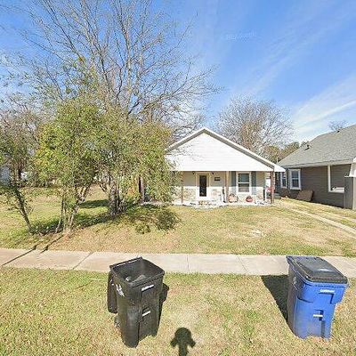 911 W Morton St, Denison, TX 75020