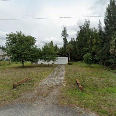 912 Desoto Ave, Lehigh Acres, FL 33972