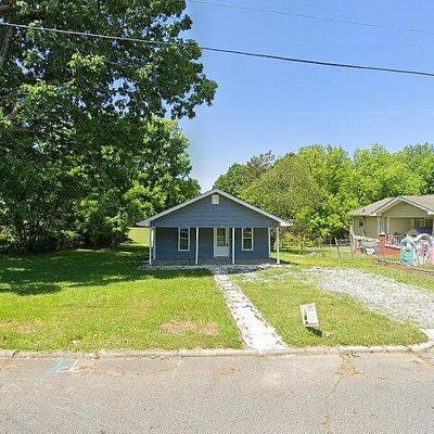 912 Lee St, Asheboro, NC 27203