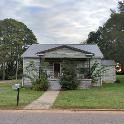 912 N Price St, Sweetwater, TN 37874