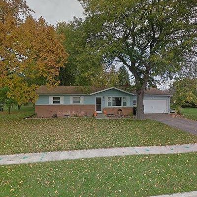 912 Rock Ave, Waupun, WI 53963