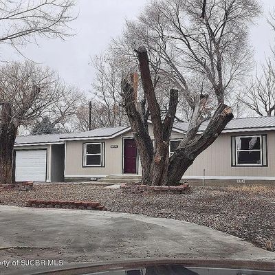 912 W Highland Ave, Bloomfield, NM 87413