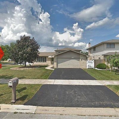 9120 Mayors Row, Orland Hills, IL 60487