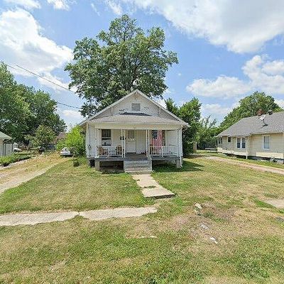 913 Grove St, Mexico, MO 65265