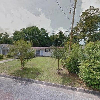 913 Medford Ave, Pensacola, FL 32505