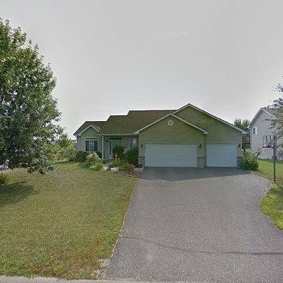 913 S Elm St, Belle Plaine, MN 56011