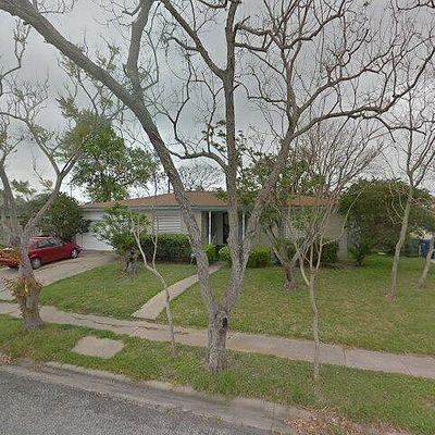 914 Belmeade Dr, Corpus Christi, TX 78412