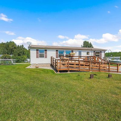 915 1 St St, Bovey, MN 55709