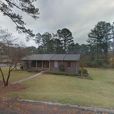 915 Sharon Dr, Bessemer, AL 35022