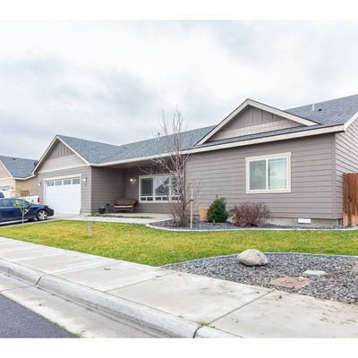 915 Sw Coyote Dr, Hermiston, OR 97838