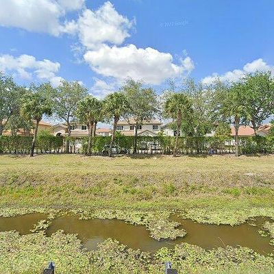 9151 Citrus Isle Ln, Lake Worth, FL 33467