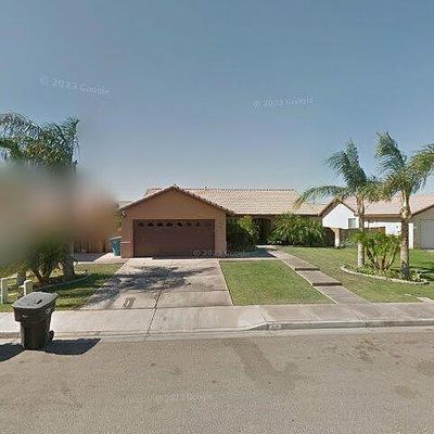 916 H De La Vega Dr, Calexico, CA 92231