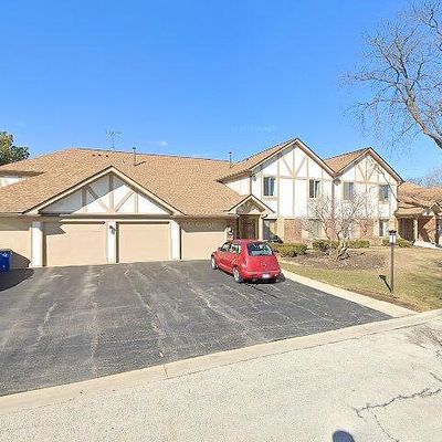 916 Surrey Dr #1 Al, Schaumburg, IL 60193