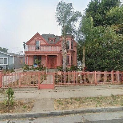 917 E 49 Th Pl, Los Angeles, CA 90011