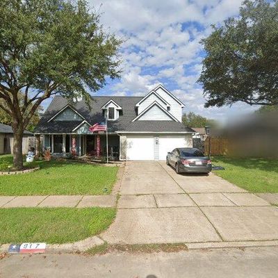 917 Willowbriar Ln, Deer Park, TX 77536