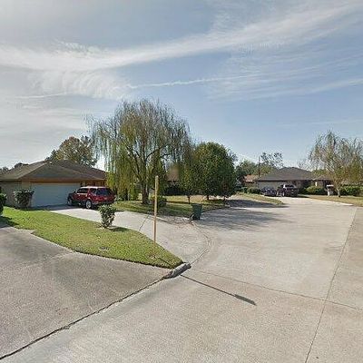 9175 Mockingbird Ln, Beaumont, TX 77707