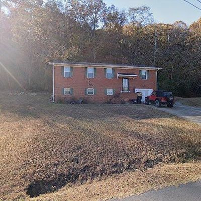 919 Mayfair Ave, Jasper, TN 37347