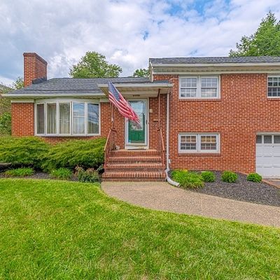 92 Norwood Ave, North Plainfield, NJ 07060