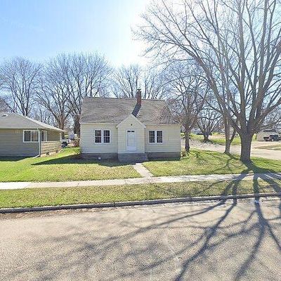 920 8 Th Ave, Howard Lake, MN 55349