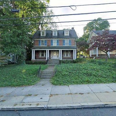 920 Centre Ave, Reading, PA 19601