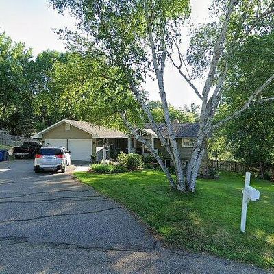 920 Queensland Ln N, Minneapolis, MN 55447