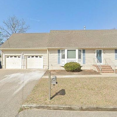 920 Spray Ave, Beachwood, NJ 08722