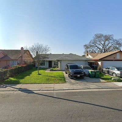 8801 Cherbourg Way, Stockton, CA 95210