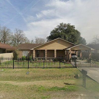 8802 Burden St, Houston, TX 77093