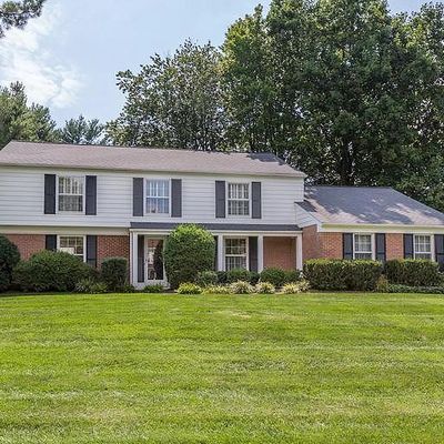 8804 Falls Chapel Way, Potomac, MD 20854