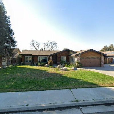 8805 Sorrel St, Bakersfield, CA 93307