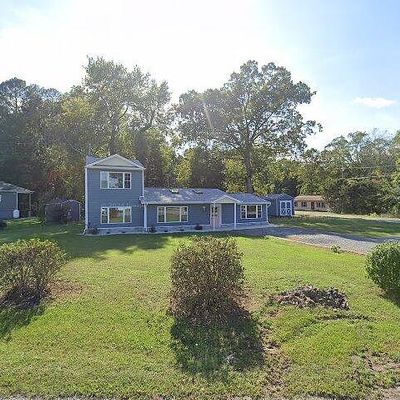 881 Shore Dr, Colonial Beach, VA 22443