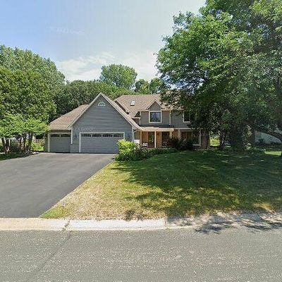 8820 Flesher Cir, Eden Prairie, MN 55347