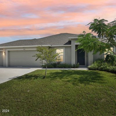 884 Lilac St Se, Palm Bay, FL 32909