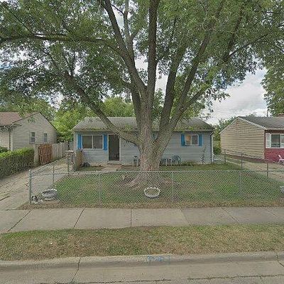 885 Stirling St, Pontiac, MI 48340