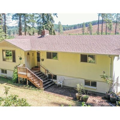 88597 Knight Rd, Veneta, OR 97487