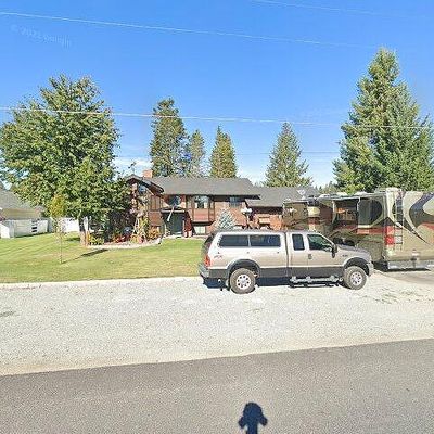 886 4 Th St, Priest River, ID 83856