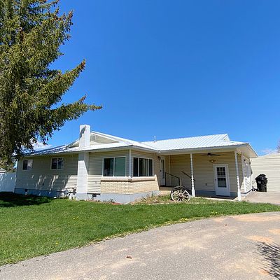 886 S 1 St W, Grace, ID 83241