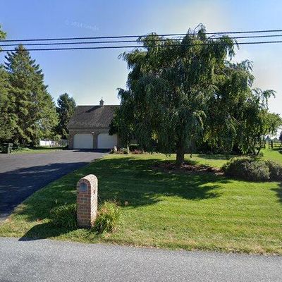 89 Fairland Rd, Manheim, PA 17545