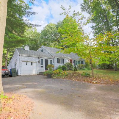 89 Lincoln St, Berlin, CT 06037