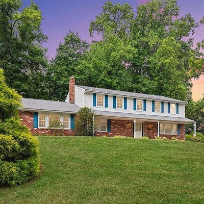 8902 Carlisle Rd, Glenside, PA 19038